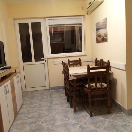 Apartments Vanja Skara Biograd Biograd Na Moru Room photo