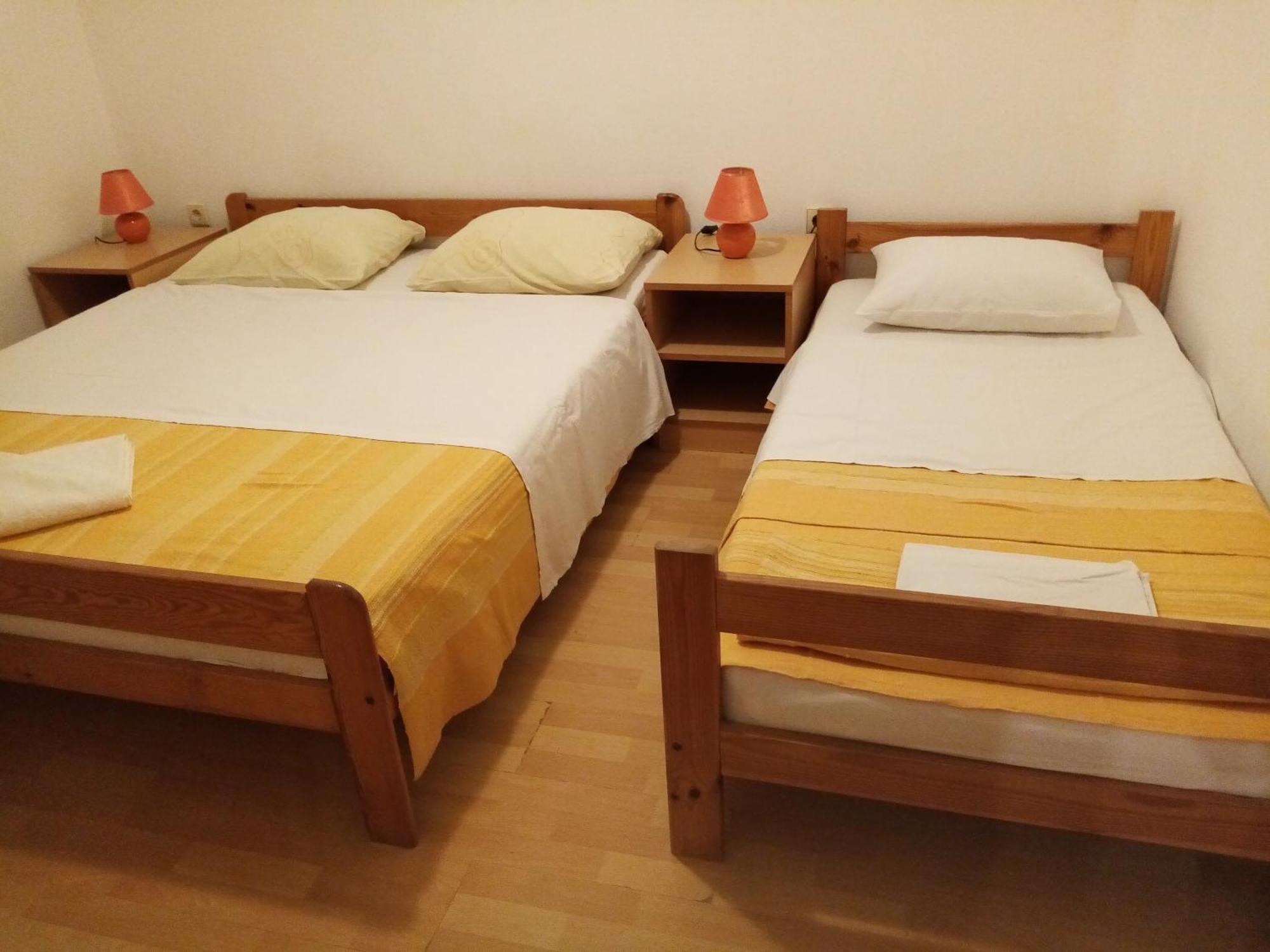 Apartments Vanja Skara Biograd Biograd Na Moru Room photo